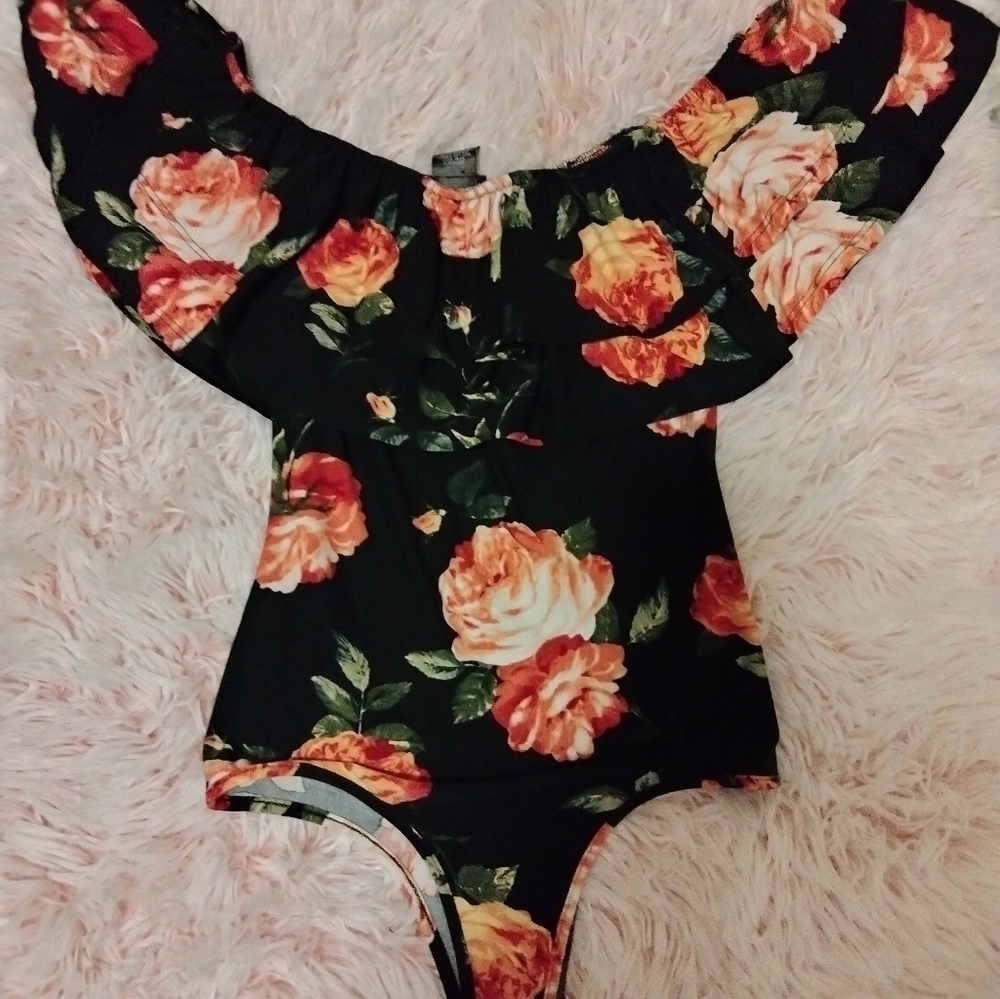 Floral bodysuit